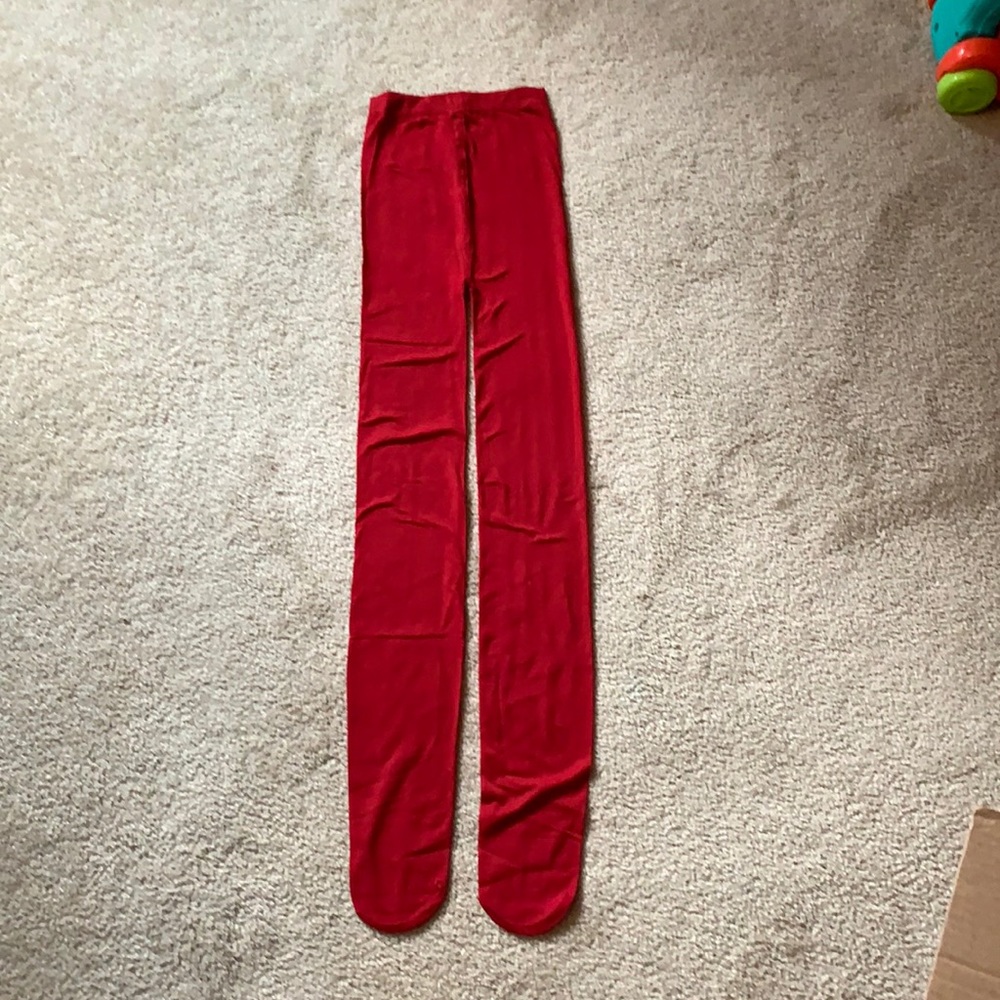 10/12 red tights